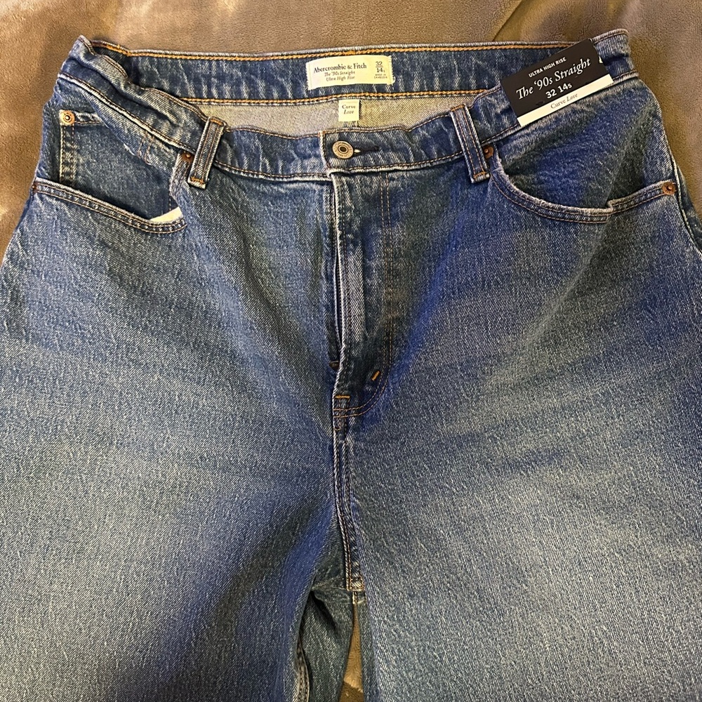 Abercrombie 90s straight ultra high rise curve love
